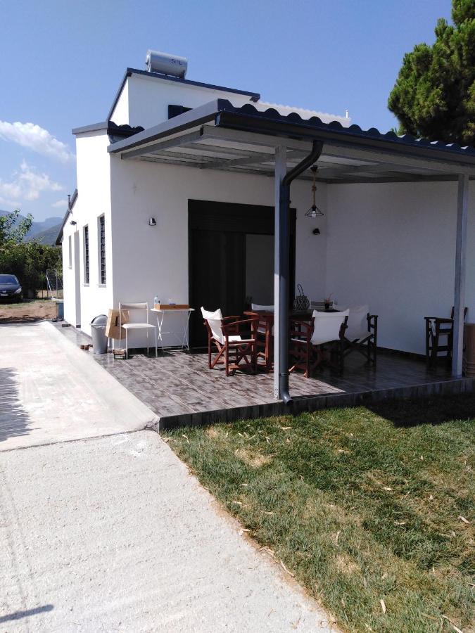 Σπίτι Με Σοφίτα Μπροστά Στη Θάλασσα Villa Trápeza Dış mekan fotoğraf