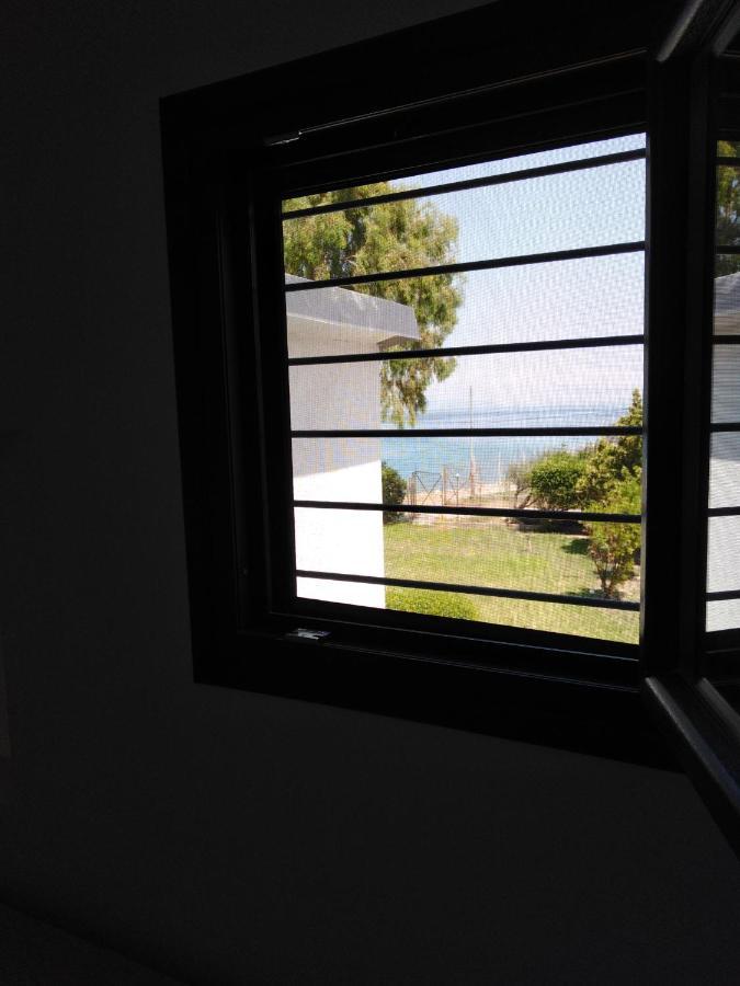 Σπίτι Με Σοφίτα Μπροστά Στη Θάλασσα Villa Trápeza Dış mekan fotoğraf
